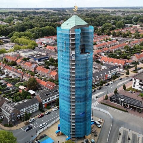 Gerenoveerde Poldertoren in Emmeloord klaar voor heropening met luxe hotelsuites