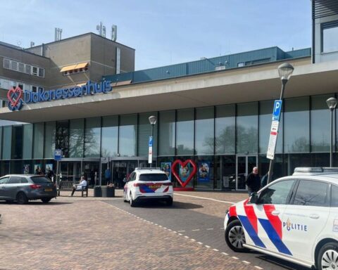Gevangen man die uit ziekenhuis in Utrecht ontsnapte, verdacht van mishandeling en bedreiging