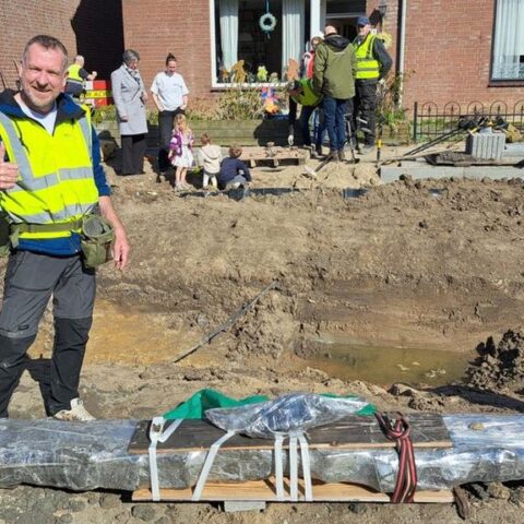 Graafwerk onthult eeuwenoud schip in Wijk bij Duurstede