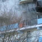 Grote brand in flat in Bergen op Zoom, evacuatie van bewoners gestart