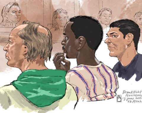 Hoofdverdachte ontkent brandstichting in Arnhemse binnenstad tijdens rechtszaak