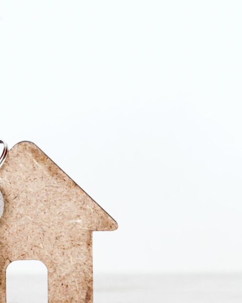 Hypotheekrentes stijgen opnieuw, kopers van hun eerste huis geconfronteerd met hogere kosten