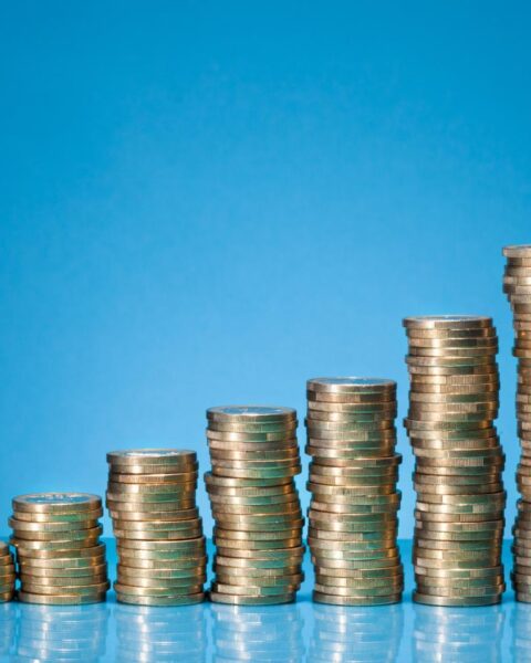 Inflatie in Nederland blijft stabiel op 2,4%, maar conflict in het Midden-Oosten kan nieuwe stijging veroorzaken