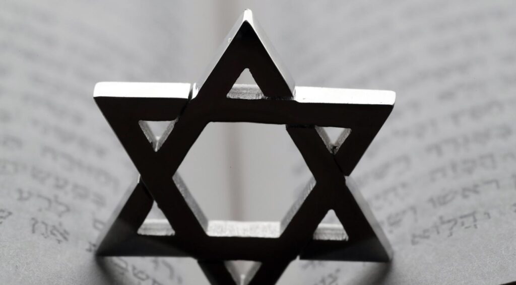 Israëlische president noemt aanvallen op joodse school en synagoge 'gewelddadig antisemitisme'