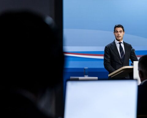 Jetten: aanvallen op Iran zijn buiten internationaal recht, maar toch begrip