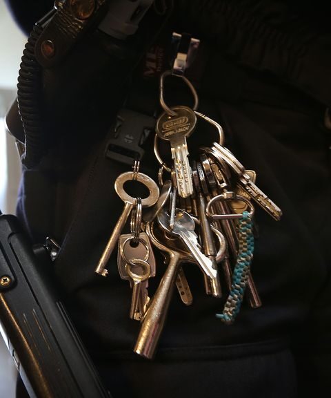 Kabinet blijft bij proef met tablets voor gedetineerden