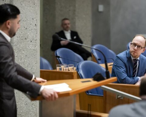 Kabinet werkt aan maatregelen tegen hoge brandstofprijs, 'maar nu nog te vroeg'