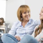 Nederlandse ambtenaren stellen voor om belastingvrije schenkingen van ouders aan kinderen te verlagen