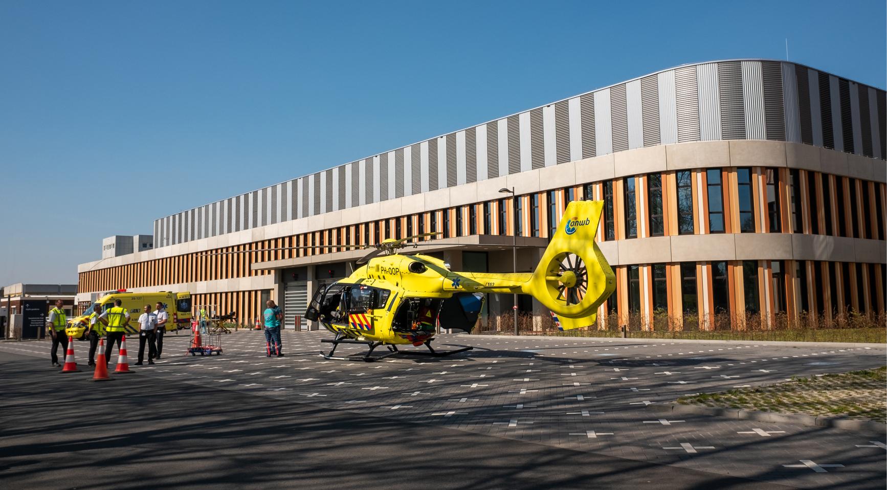 Nederlandse hulpdiensten krijgen vijfde traumahelikopter om responstijden te verbeteren