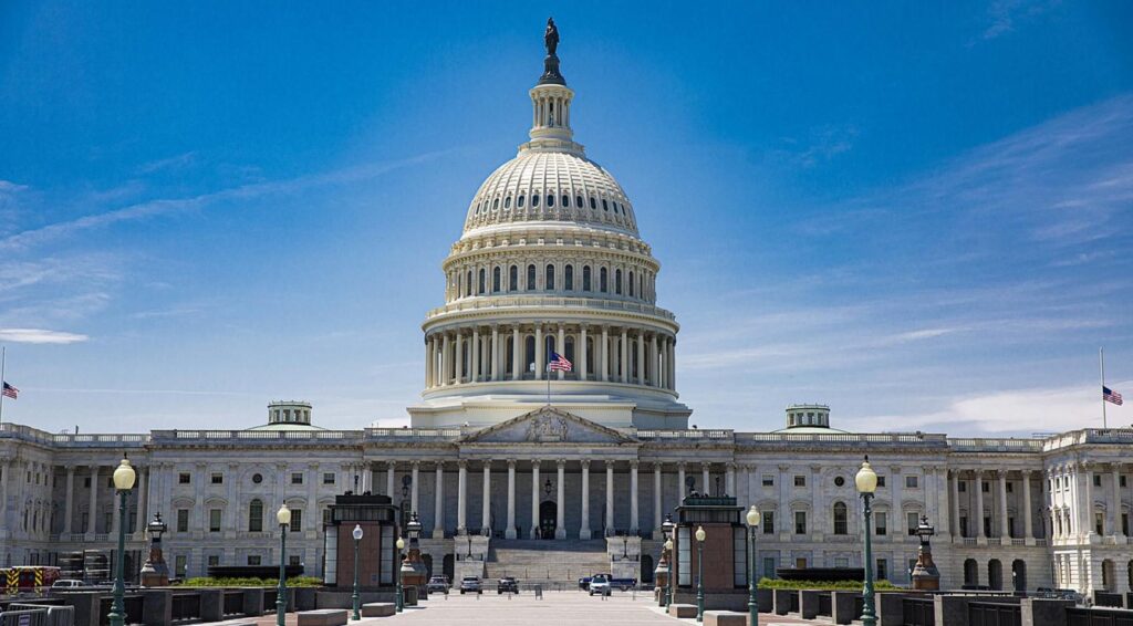 Nederlandse parlementariërs ontvangen petitie voor boycot van het WK in de VS, Canada en Mexico