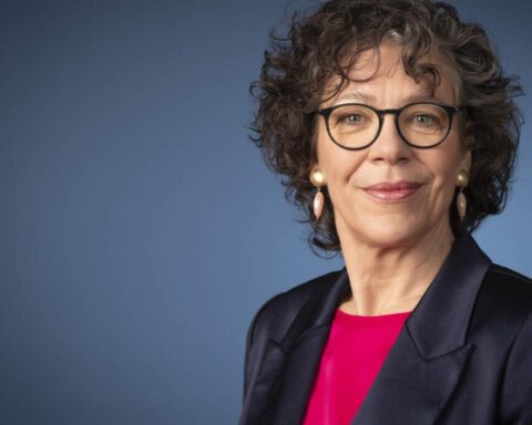 Nederlandse regering overweegt maatregelen tegen hoge energie- en brandstofprijzen, nog geen actie ondernomen