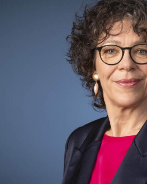 Nederlandse regering overweegt maatregelen tegen hoge energie- en brandstofprijzen, nog geen actie ondernomen