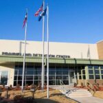 Negentienjarige Nederlandse vrouw in ICE-detentie na poging om 76 kg ketamine de VS in te smokkelen