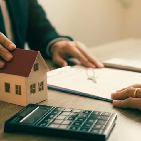 Oorlog in Iran drijft hypotheekrente omhoog; starters het zwaarst getroffen volgens ING