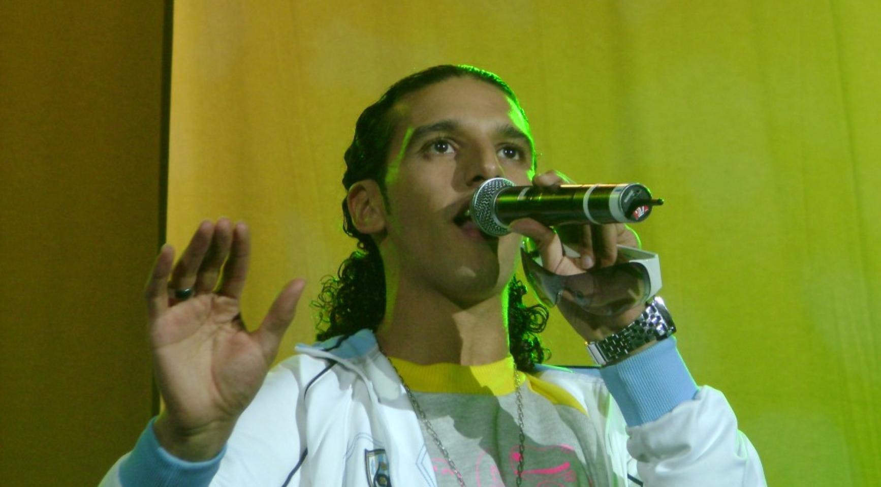 Openbare aanklagers vragen om gevangenisstraf van 2,5 jaar voor rapper Ali B in hoger beroep seksuele aanranding