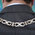 Oud-burgemeester van Hendrik-Ido-Ambacht aangehouden wegens bezit van kinderporno