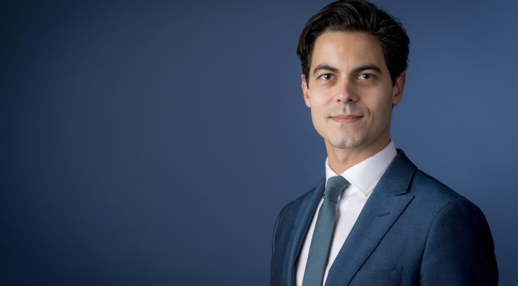 Premier Jetten vraagt FVD-leider om antisemitisme binnen de partij aan te pakken