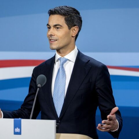 Premier Jetten zoekt invloed tijdens speeddate in Brussel