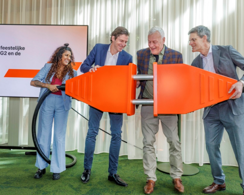 PwC in Amsterdam installeert 3.200 zonnepanelen voor duurzame energieproductie