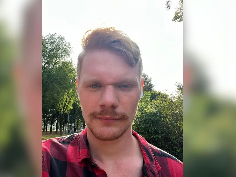 Reddingshondenteam start zoekactie naar vermiste 23-jarige Dominic uit Heelsum