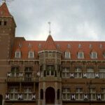 Regering besluit gemeenten niet wettelijk te verplichten discriminatie te bestrijden