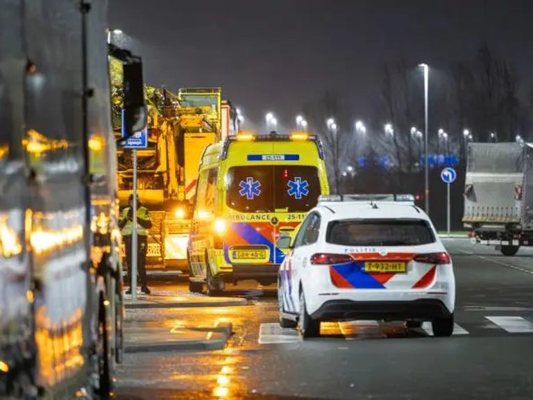 Slachtoffer schietpartij bij tankstation langs A1 in Muiden overleden