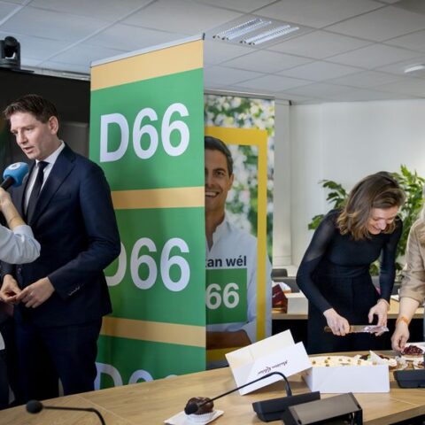 Taart in de Tweede Kamer: partijen claimen alle winst