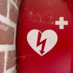 Tweede Kamer выделяет 1,5 миллиона евро для установки дефибрилляторов в неблагополучных районах
