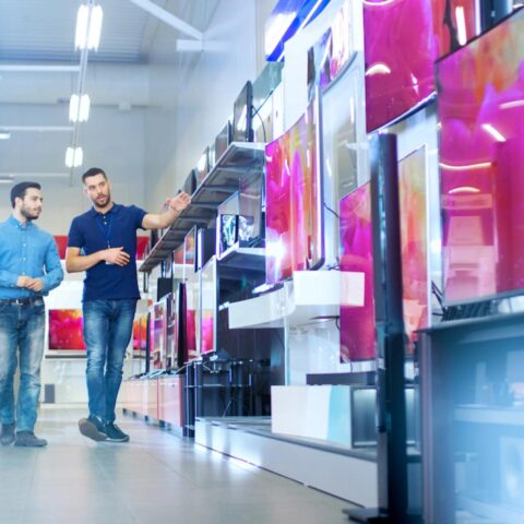 Veel Nederlandse consumenten betalen extra voor productverzekeringen die ze al hebben