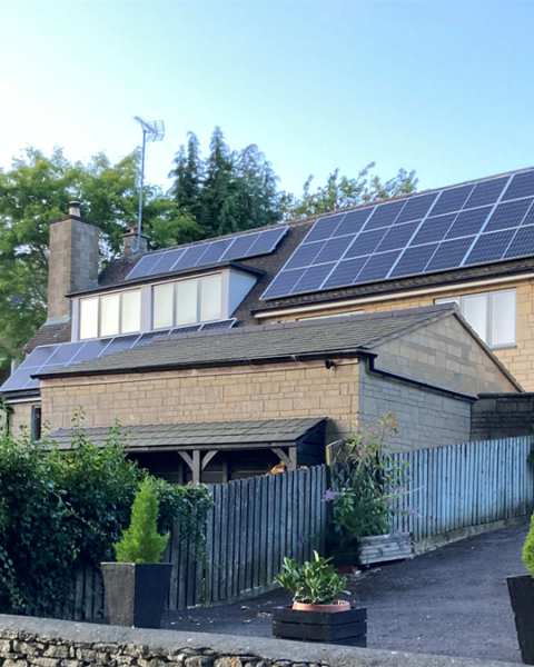 Vesteda introduceert 500 thuisbatterijen voor huurwoningen in Amsterdam en Diemen