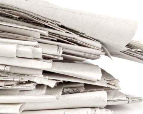 Voormalig hoofdredacteur NRC geschorst na gebruik van AI-hallucinaties