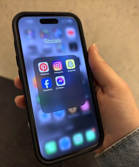 Zes tieners aangehouden voor gefilmde groepsmishandelingen in Vlissingen en Oost-Souburg