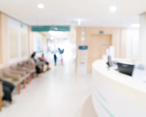 Zorgcentra beboet voor uitbuiting van Indonesische "stages" als onbetaalde verpleegkundigen