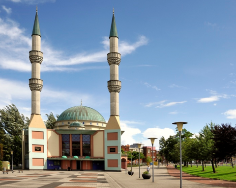 25 jaar Mevlana Moskee: architect Bart Toorman en de transformatie van Rotterdamse gebedshuizen