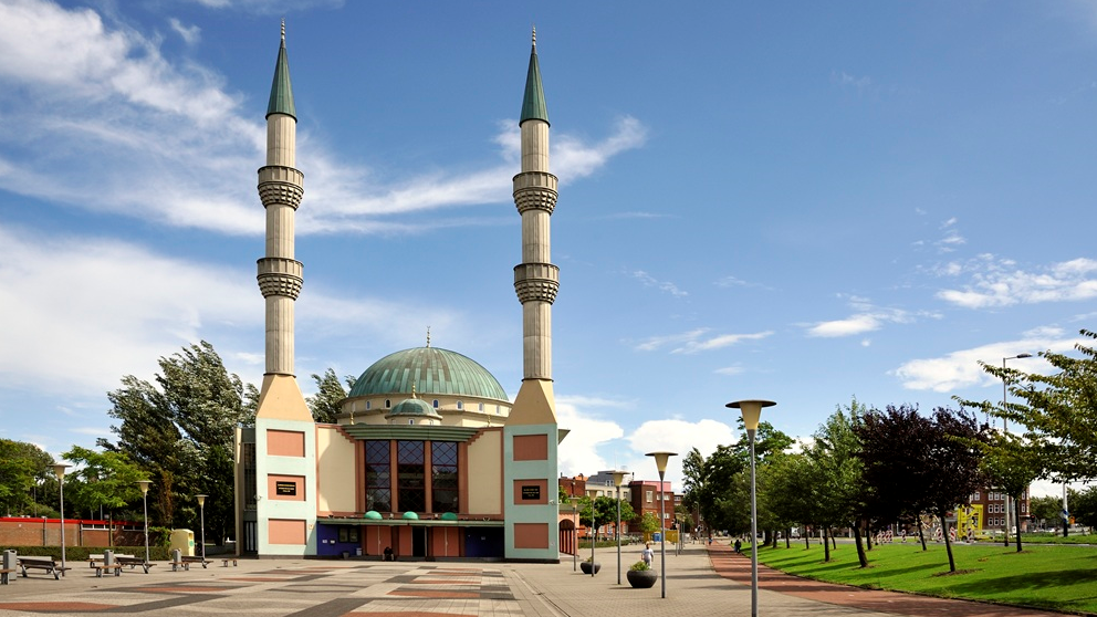 25 jaar Mevlana Moskee: architect Bart Toorman en de transformatie van Rotterdamse gebedshuizen