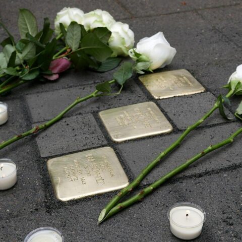 Advies aan Nederlandse overheid: tentoonstellen van door de nazi's geroofde kunst onder Joodse gemeenschap beheer