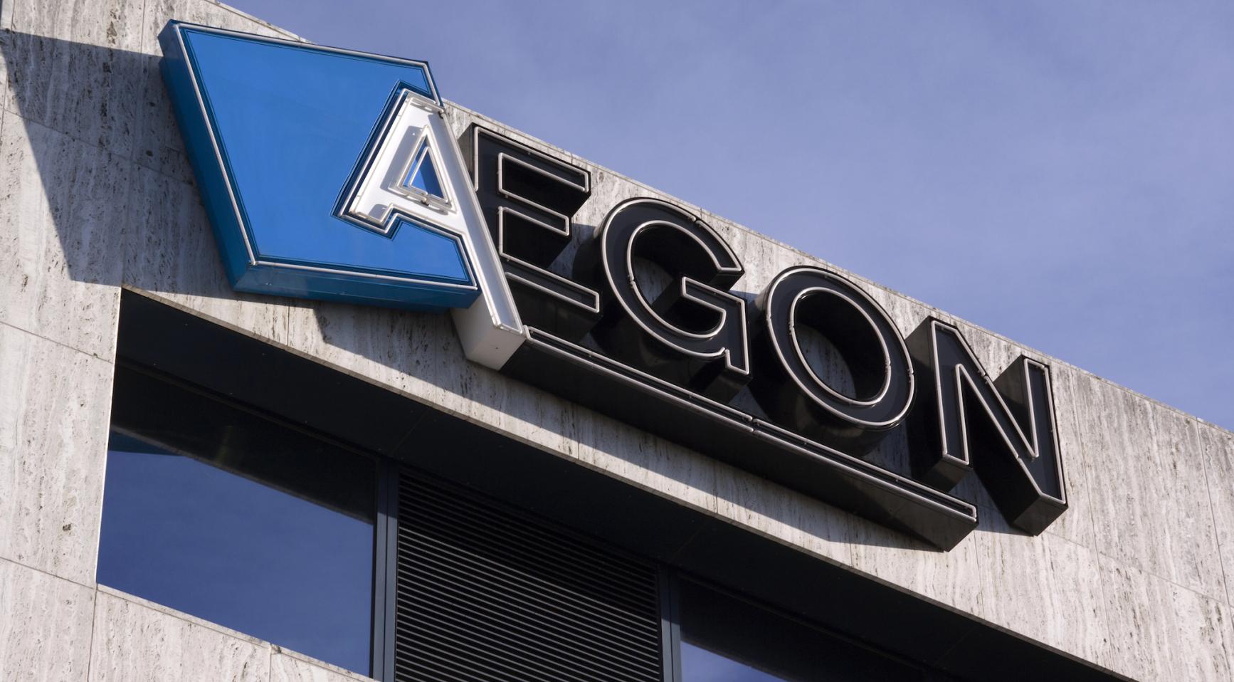 Aegon verkoopt Britse divisie aan Standard Life voor 2 miljard pond