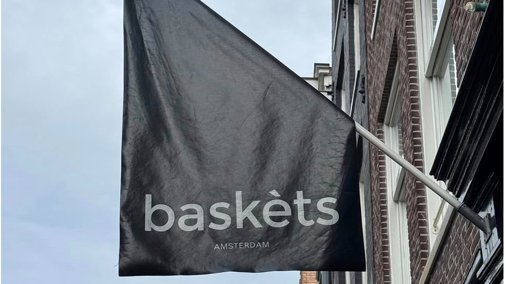 Amsterdamse lifestylewinkel pleit voor meer duidelijkheid over mengformules en vergunningen