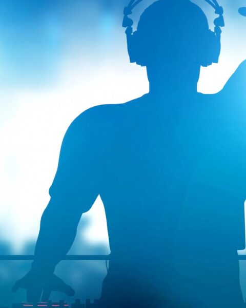 Amsterdamse nachtclubs lanceren maandpas van €24,50 om dalende bezoekersaantallen te stimuleren