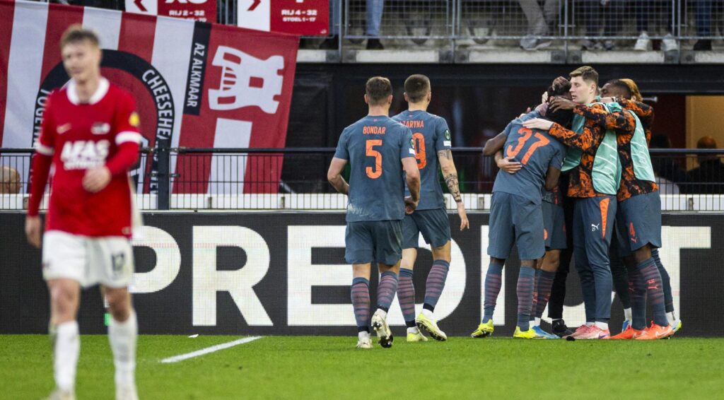 AZ Alkmaar verliest van Shakhtar Donetsk en verlaat UEFA Conference League