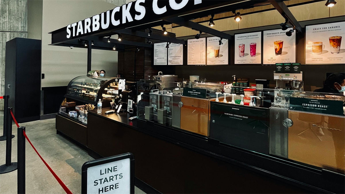 Bezoek aan koffie- en lunchketens daalt, maar aantal vestigingen stijgt