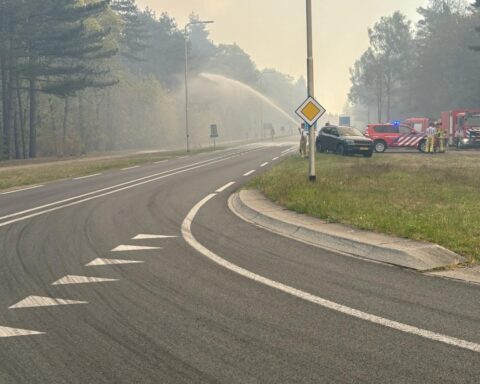 Brand in ’t Harde ontstonden tijdens militaire oefening; onderzoek gestart