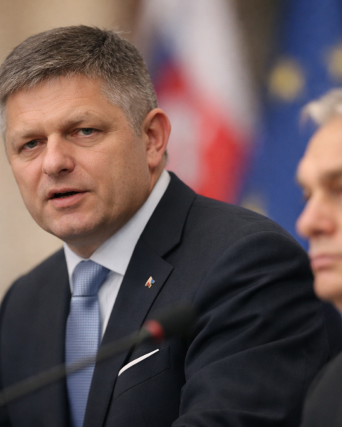 Premier Fico volgt Orbán met oproep tot beëindiging sancties tegen Rusland