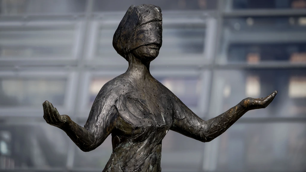 CDA: verkrachtingssites offline halen, onderzoek naar Nederlandse verdachten gestart