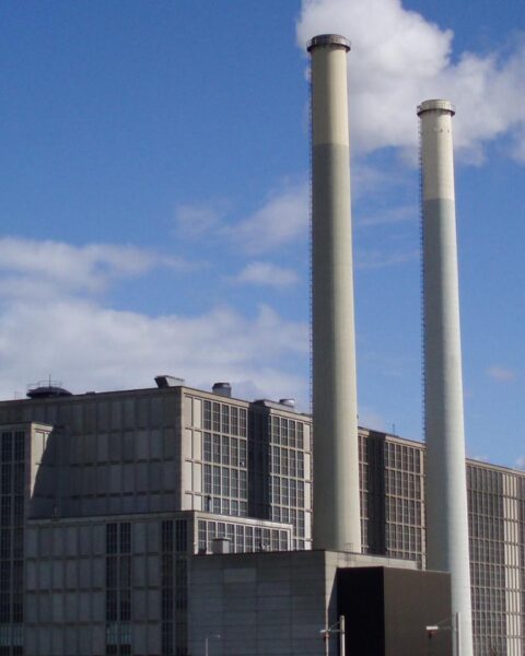 CO2-uitstoot Nederlandse bedrijven neemt toe door stroomexport naar buurlanden