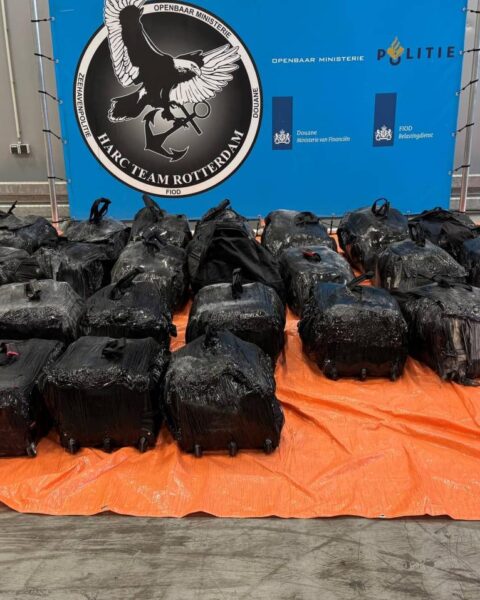 Douane in Rotterdam beslaglegt op meer dan 1.400 kilogram cocaïne