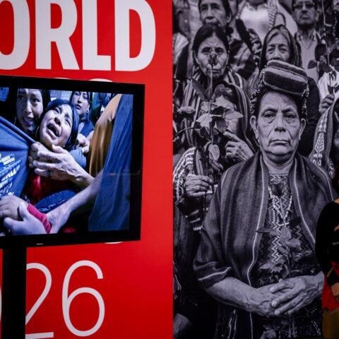 Foto van ICE die migrantengezin scheidt wint World Press Photo in Amsterdam