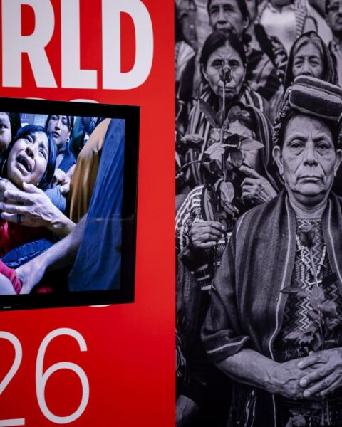 Foto van ICE die migrantengezin scheidt wint World Press Photo in Amsterdam