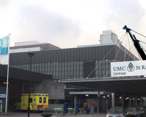 Gestaakte landelijke staking in Nederlandse universitair medische centra na nieuwe arbeidsovereenkomst