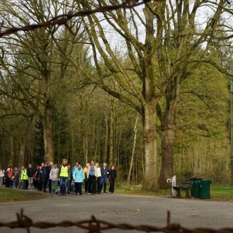 Herdenkingstocht van Westerbork naar Groningen ter nagedachtenis aan 116 vrouwen in 1945